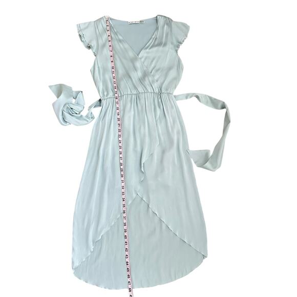 Alice + Olivia Silk Wrap Dress Sz 8 Icy Blue Flutter Sleeve High Low 90s Grunge - Picture 8 of 11
